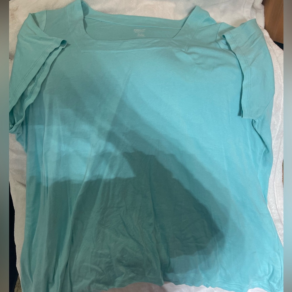 Avenue Square Neck Tee
